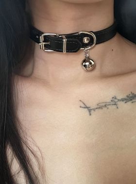 新黑色choker皮质铃铛项圈男女日常通勤百搭颈链小众设计朋克颈带