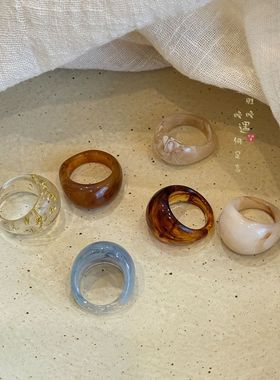 韩国复古小众设计古风亚克力戒指女夏季2024新款爆款食指独特指环