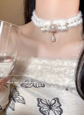 敲温柔秋冬毛绒珍珠颈链choker高级感项链项圈女个性穿戴脖子配饰