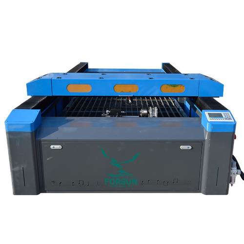 鸿济数控7折优惠CO2激光切割精雕机金属管二氧化碳激光雕刻机