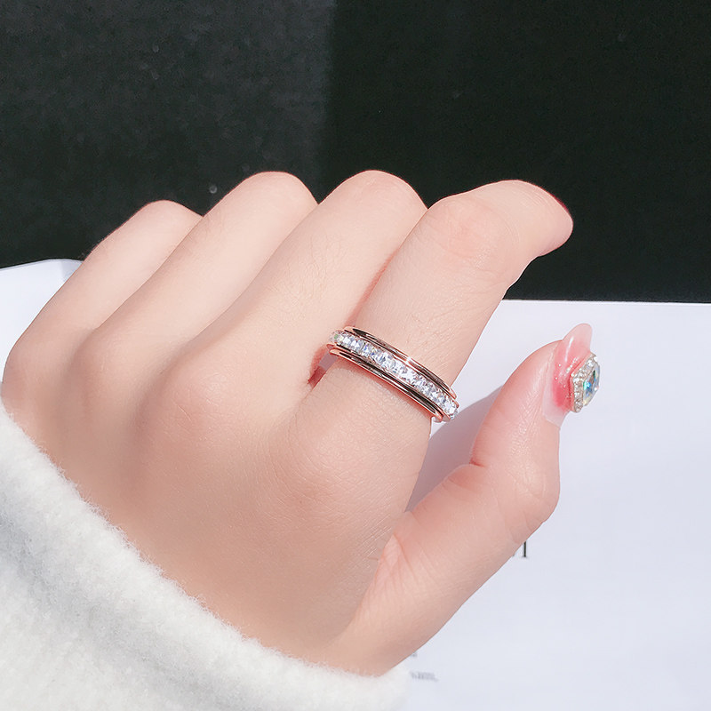 ROTATABLE  JAPANESE AND KOREAN PERSONALITY HIPSTER RINGS TITANIUM STEEL ROSE GOLD INDEX FINGER RINGS INTERNET CELEBRITIES SIMPLE STUDENT TEMPERAMENT TRENDY BRANDS