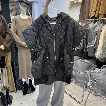 八1213韩国东大门背心区4536854街舞冬季魅力正品洋气休闲经典