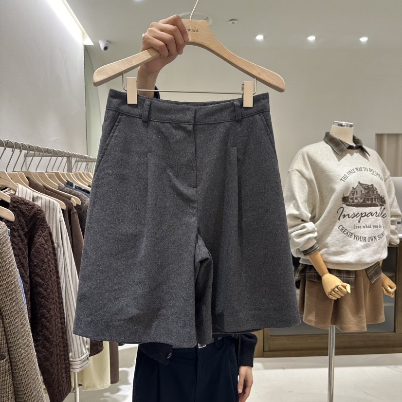 八1213韩国东大门运动短裤热销区4535771春冬气质韩版个性可爱