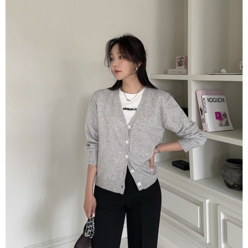 八1115韩国东大门运动户外针织衫区4494302流行休闲炸街直邮档口