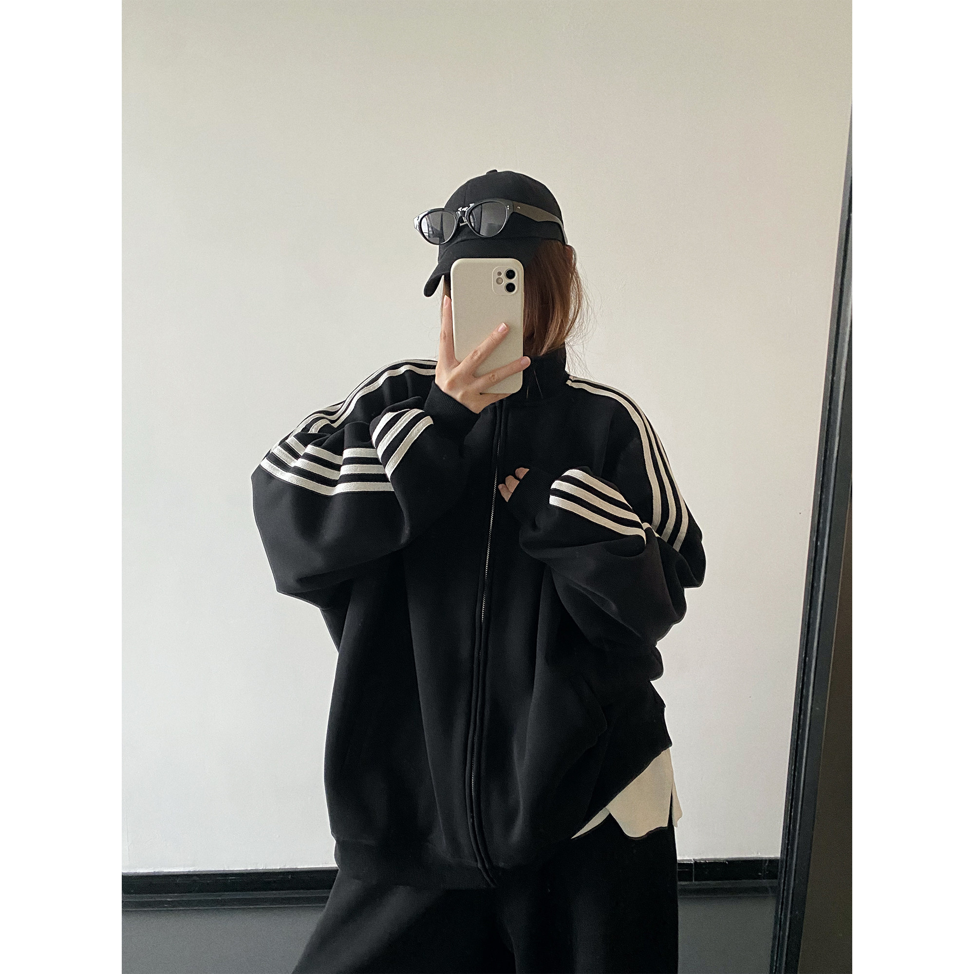 sun柚 美高穿搭&黑色宽松立领棒球服外套女秋冬加绒加厚长袖卫衣