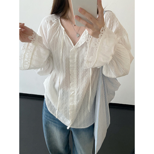 sun柚 白色V领花边袖套头衬衣女春夏新款设计感全棉提花长袖衬衫