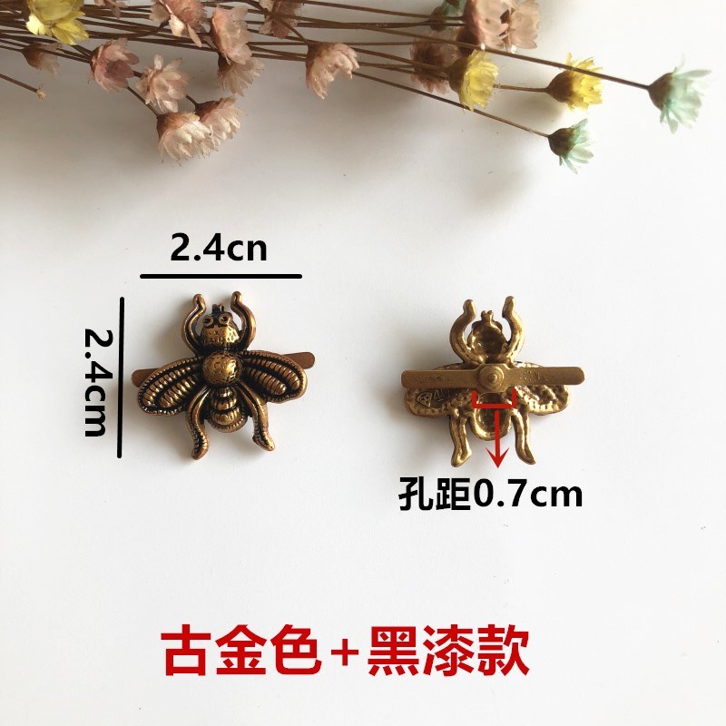 新品金属小蜜蜂珍珠配饰 鞋花装饰 鞋饰品金属鞋扣 鞋子配件在类目 服饰配件/皮带/帽子/围巾, 鞋包/皮带配件, 鞋子配件, 鞋扣中 - 来自Buy2taobao.com提供专业的淘宝代购服务