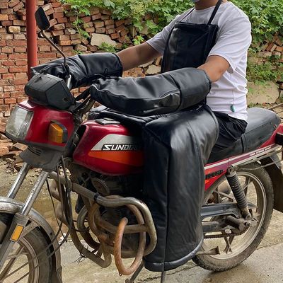 冬季架子车跨骑摩托车挡