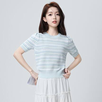 多巴胺蓝色条纹短袖T恤女2026夏季短款圆领正肩半袖冰丝针织衫潮