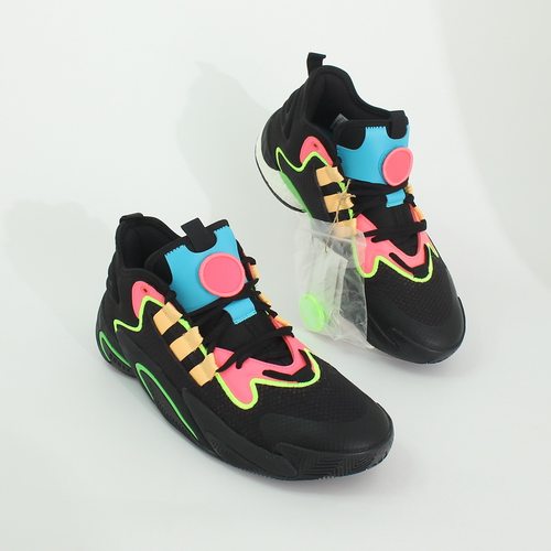 Adidas/阿迪达斯男子篮球鞋