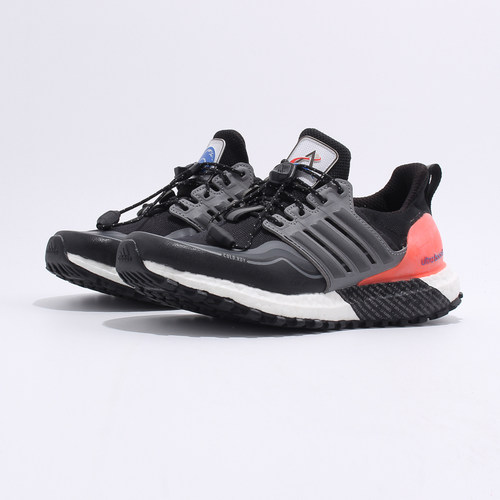 Adidas/阿迪达斯女子跑步鞋减震