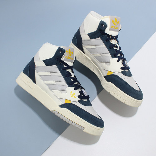 Adidas/阿迪达斯高帮休闲板鞋