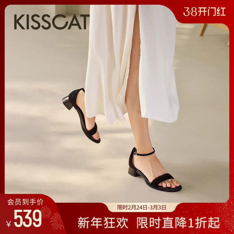 KISSCAT接吻猫夏季复古粗跟一字带云感时装凉鞋黑色羊绒高跟鞋女