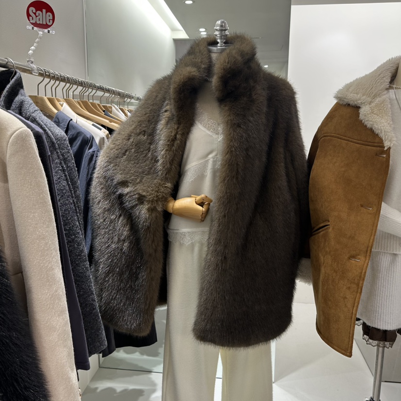 八1127韩国东大门运动瑜伽外套短款大衣区4505195直邮时尚甜美