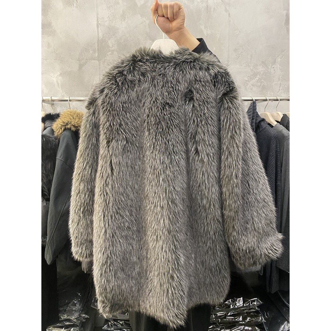 八1113韩国东大门运动瑜伽外套短款大衣区4489869精致直邮街舞