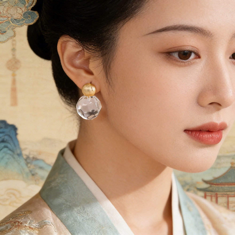 德琳居 s925纯银天然白水晶纯净体切面耳坠时尚风镀金拉丝女耳环