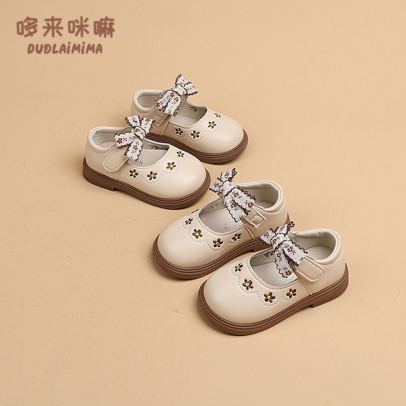 女童森系软底小皮鞋小花田园风公主鞋2025夏季新款小女孩时尚单鞋