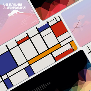 飞遁超大鼠标垫黑色游戏电竞加厚锁边个性国潮键盘电脑桌垫办公女