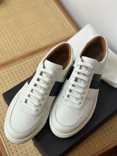 纯原低帮男士休闲商务皮鞋轻便厚底男鞋休闲春秋系带舒适套脚板鞋