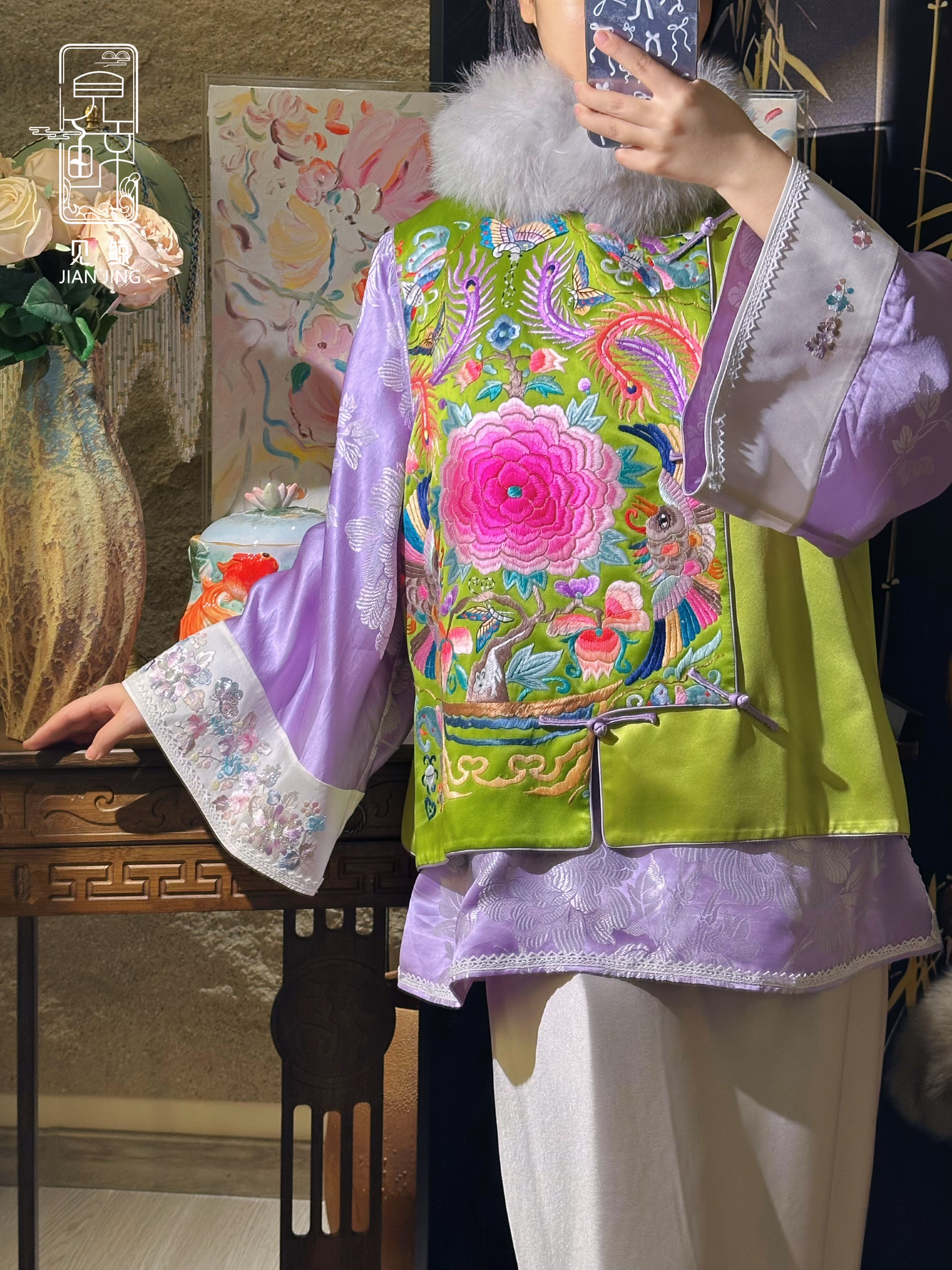 青璃紫｜真丝纯手工老绣马甲X真丝老缎刺绣氅衣