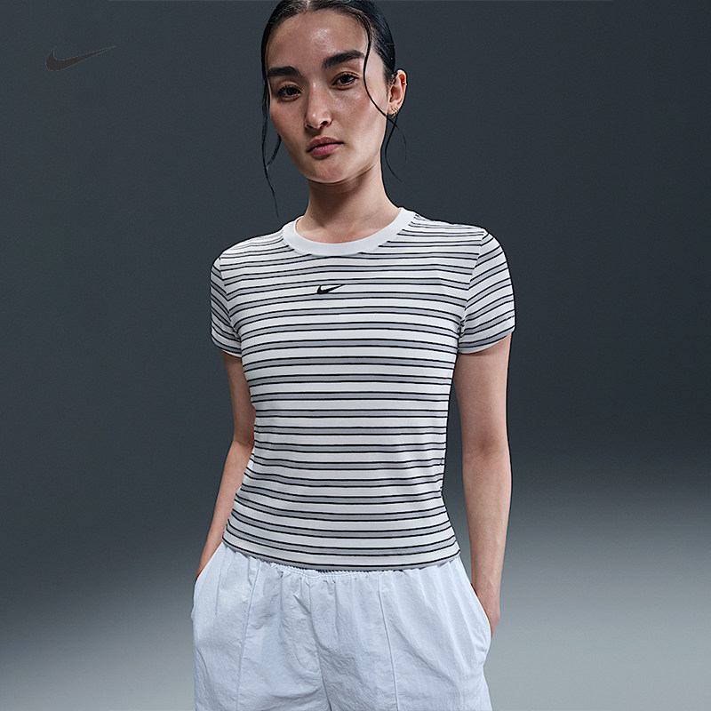 耐克/NIKE女子运动休闲修身条纹海魂圆领短袖T恤HF9525-010-100