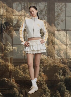 阿迪达斯三叶草女子休闲复古JENNIE运动夹克外套JX2804 JZ4337