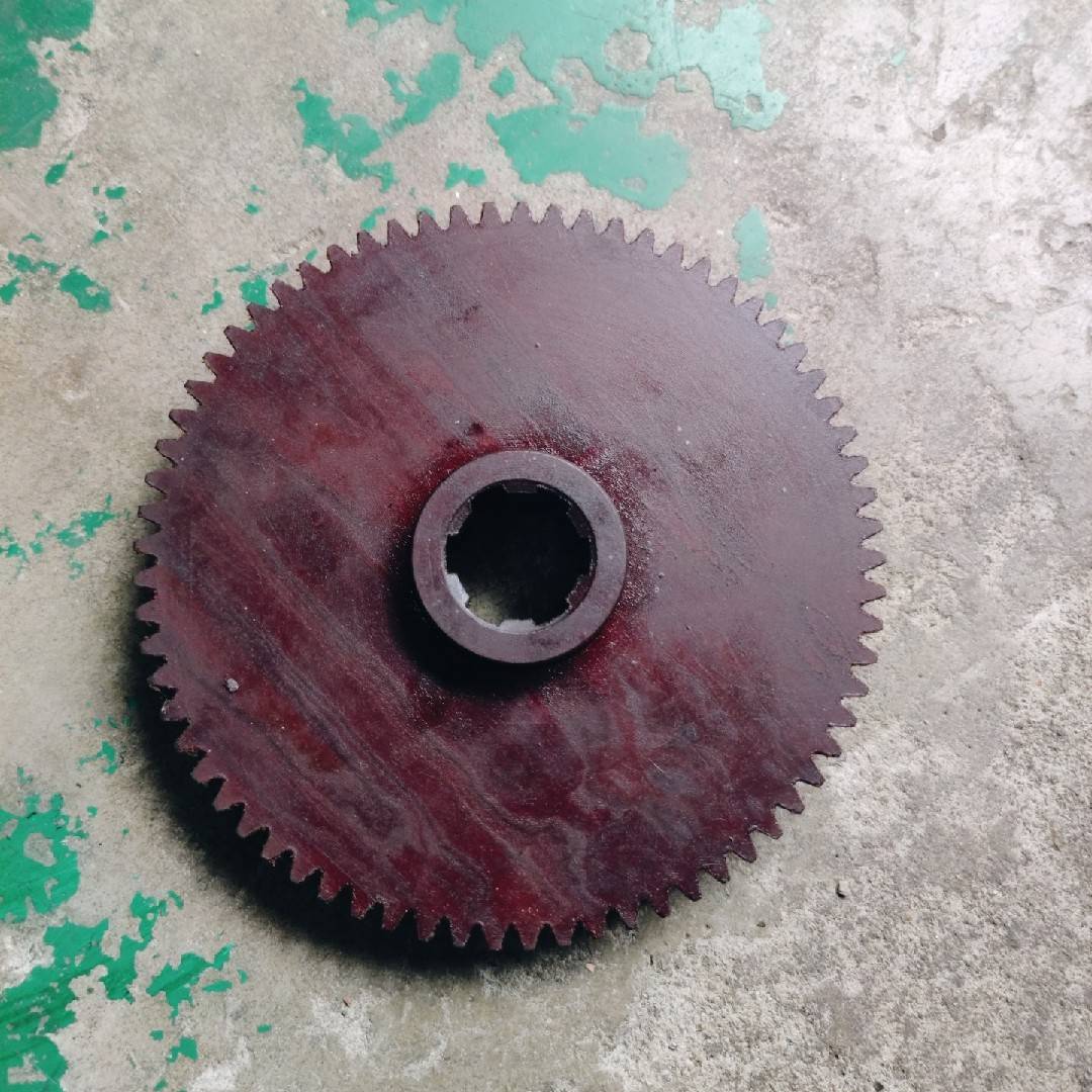 广州南方机床CS6140B /CN6150B车床挂配件轮Z69/Z57/M2花键6-30*8