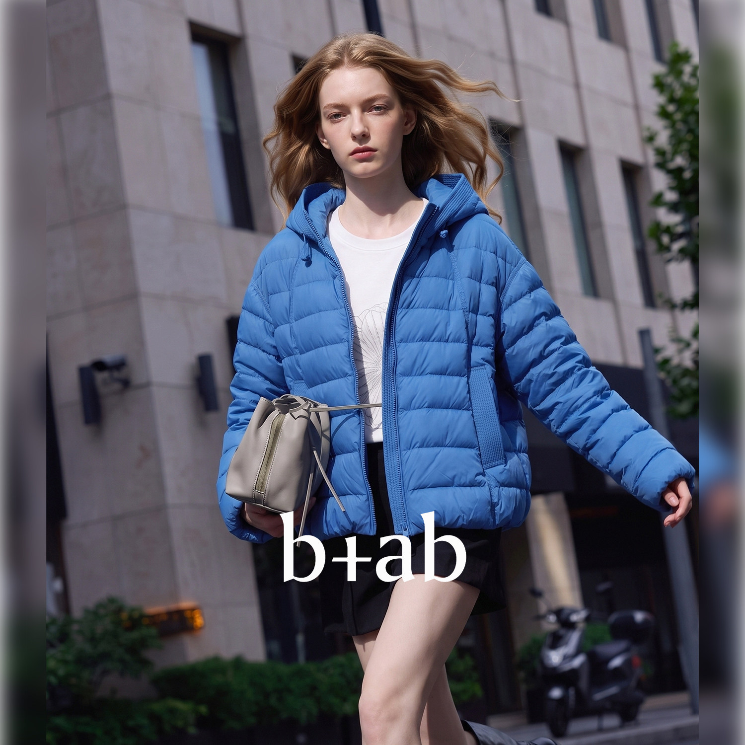 it b+ab 2026冬季新款羽绒服女连帽短款轻便百搭显瘦通勤保暖外套