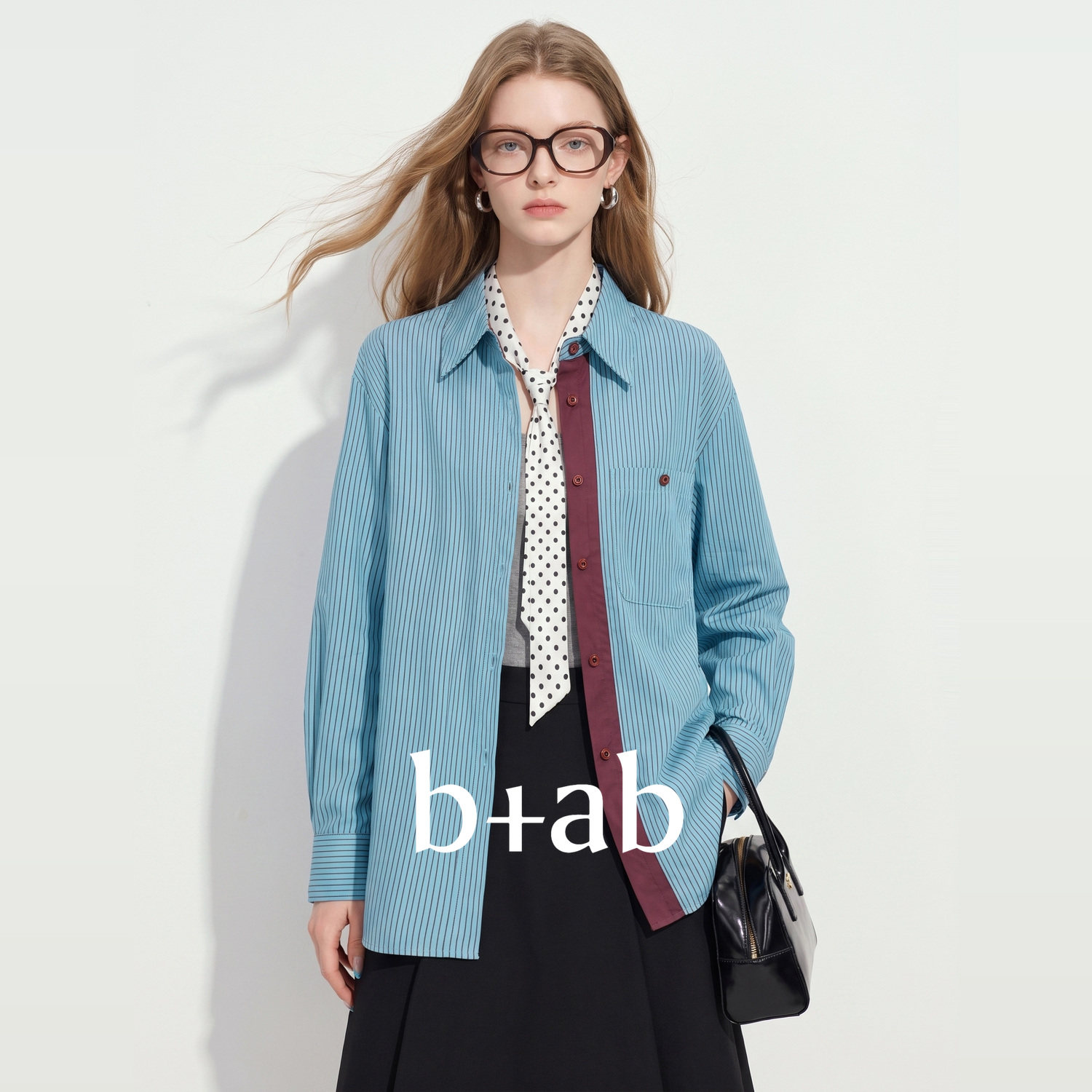 it b+ab2026秋季新款蓝色条纹衬衫女上衣翻领单排扣宽松长袖衬衣