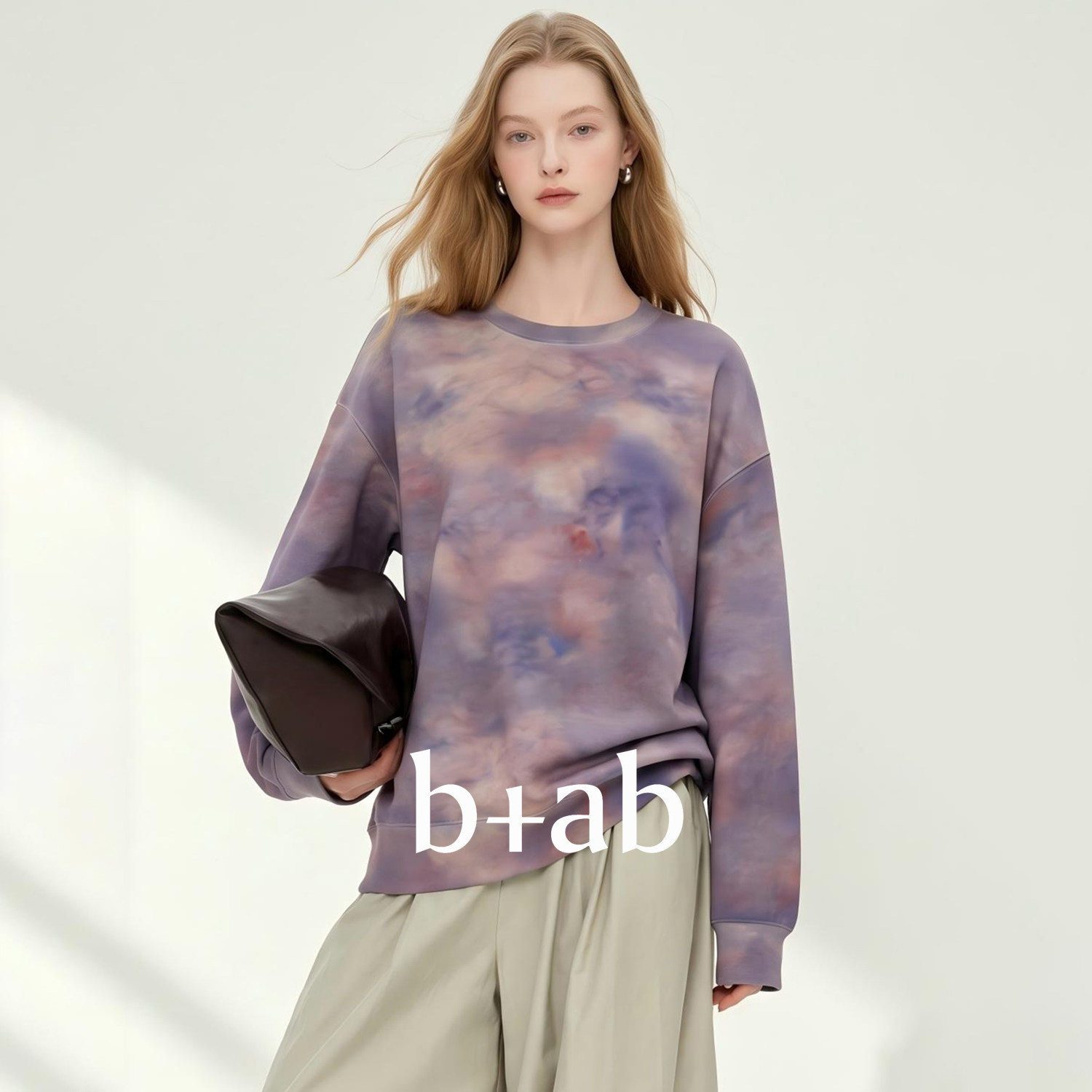 it b+ab 2026秋季新款卫衣女款绒衫舒适扎染时尚圆领长袖套头上衣