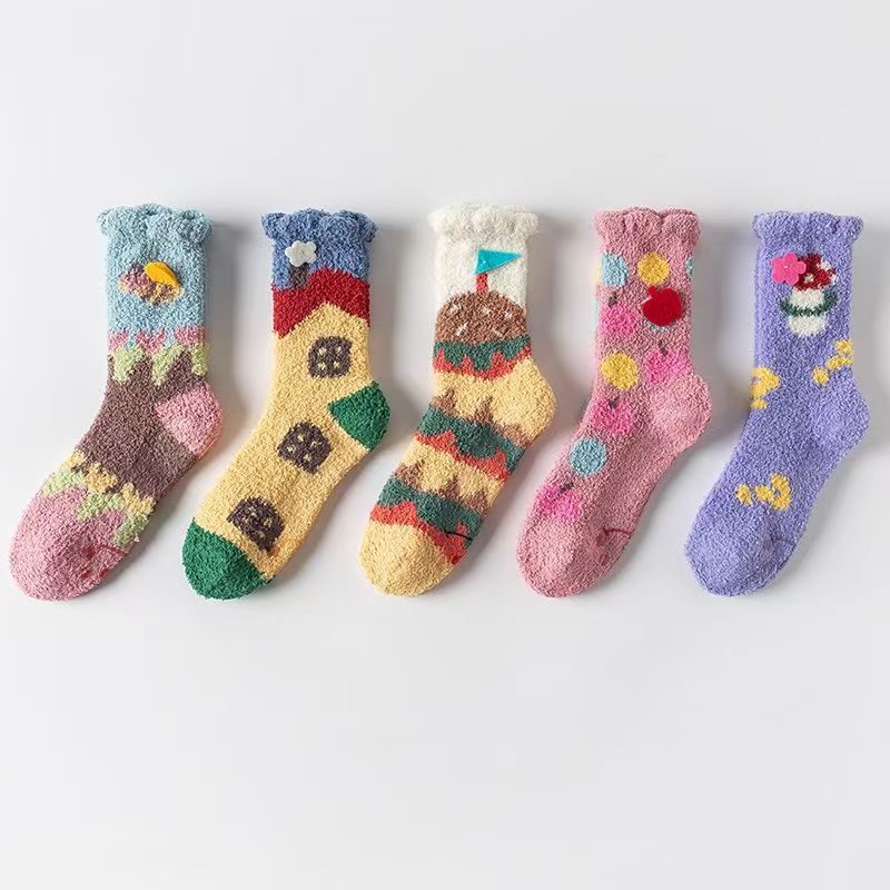秋冬新品日系珊瑚绒女袜可爱卡通加厚保暖中筒袜子地板袜睡眠袜