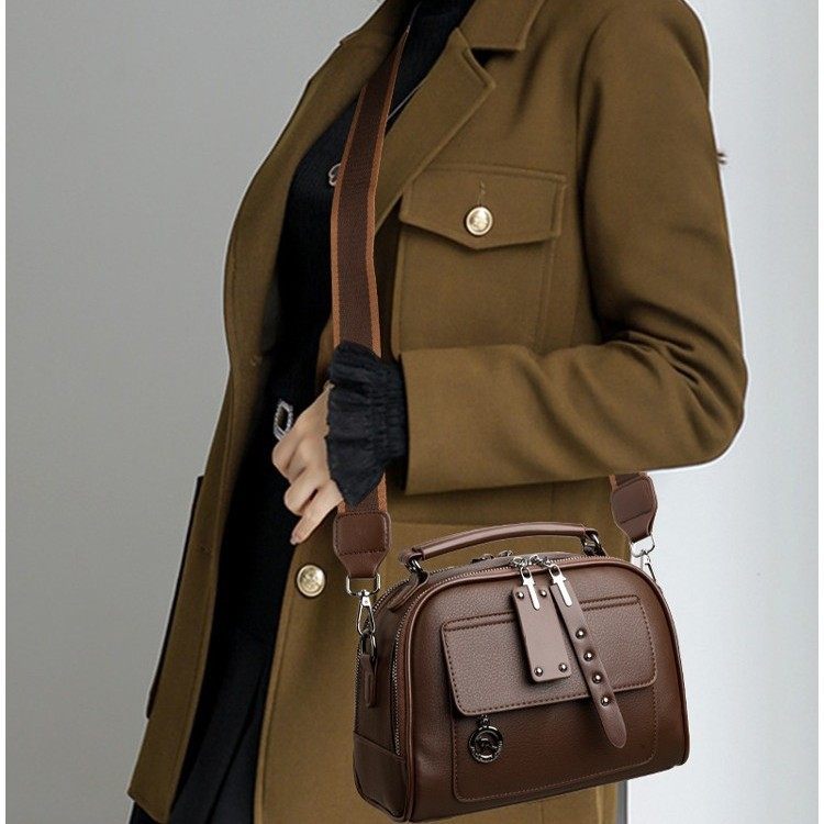 2026新款复古质感方形单肩包时尚潮流女士手拎包大容量拉链斜挎包,箱包皮具/热销女包/男包,通用款女包,淘宝优惠券,粉丝福利购,淘宝优惠卷