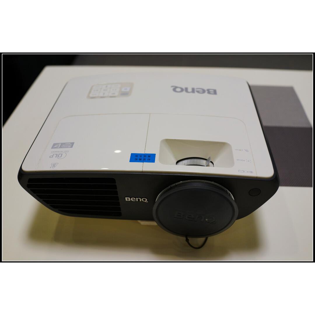 NQ明基W710ST短焦720P投影机 投影仪