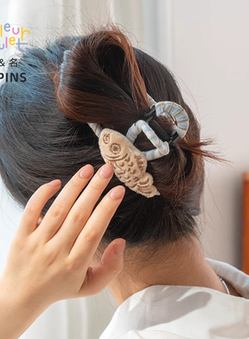 联名HAPiNS布艺小猫食物发夹女抓夹大号气质后脑勺盘发头饰礼物