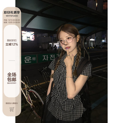 WHYSTUDIO 时髦甜酷复古氛围感黑白格纹短袖短款小飞袖收腰衬衫