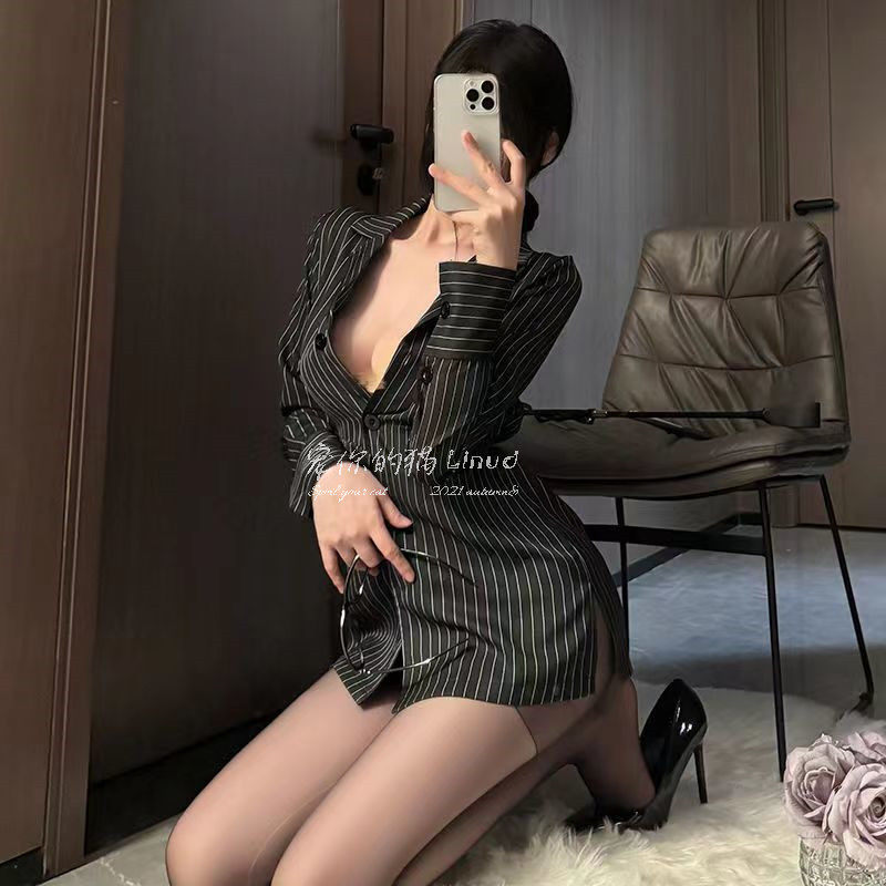 宠你的猫禁欲女神性感条纹衬衫