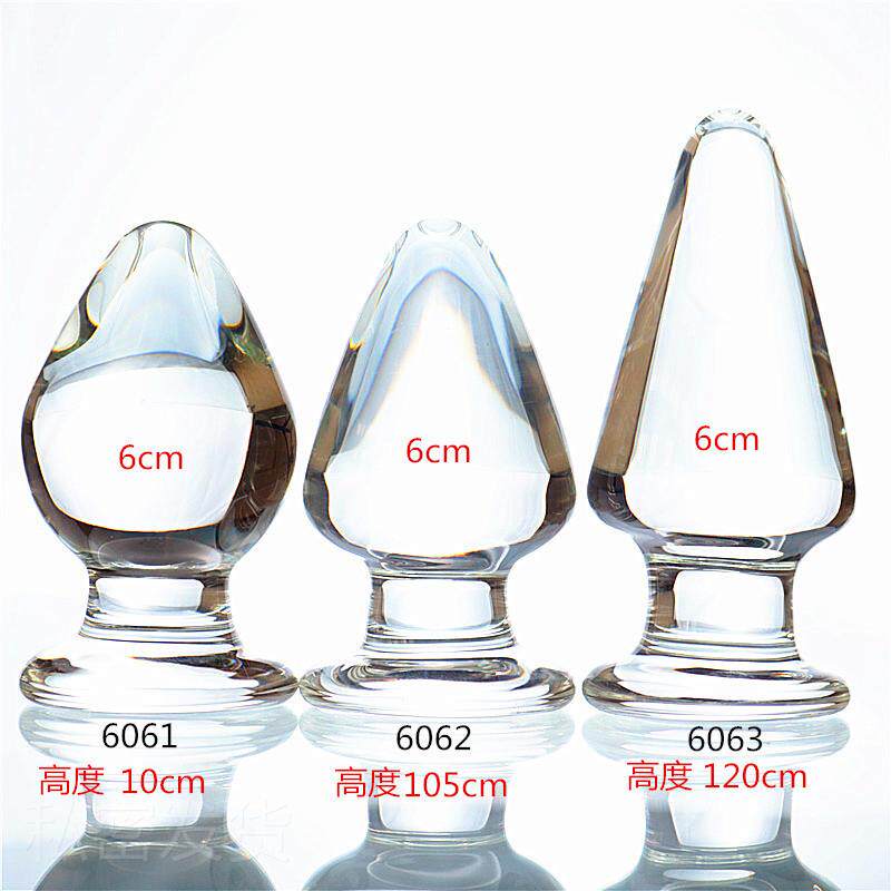 A glass-made anus used as a masturbation toy