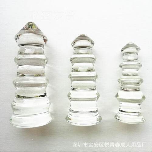 A glass-made anus used as a masturbation toy