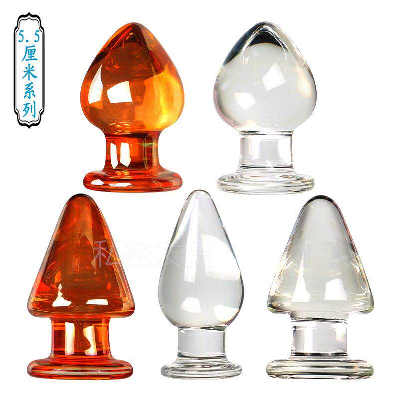 A glass-made anus used as a masturbation toy