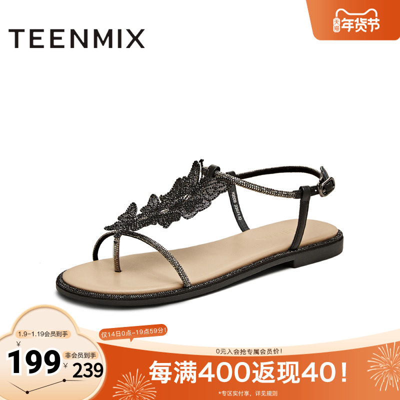 天美意2025新款时尚蝴蝶水钻平底舒适女一字带凉鞋KI009BL5