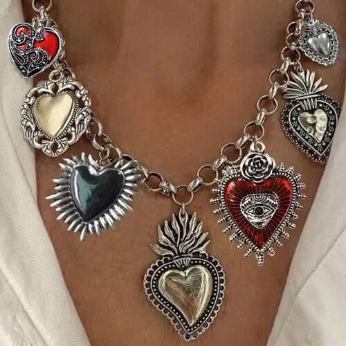 New Retro Religious Multiple Sacred Heart Pendant Necklace
