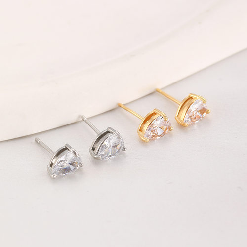 New lady Stone Diamond Earstuds Women's Style Earrings耳钉女
