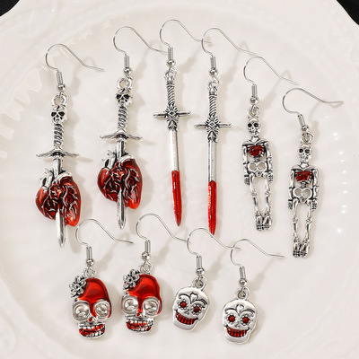 Retro exaggerate Halloween horror skull heart alloy earrings