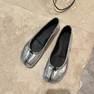 真皮内增高5CM厚底tibi分趾鞋粗跟配裙子芭蕾mm6单鞋女镜面猪蹄鞋