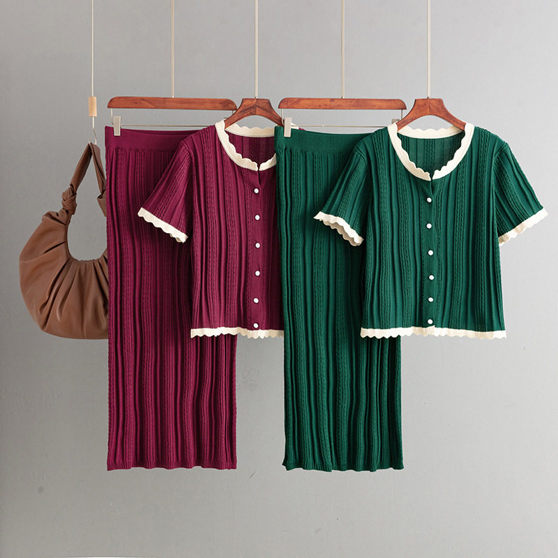 knitted shirt and Skirt set新款针织短袖时尚套装休闲上衣+裙子