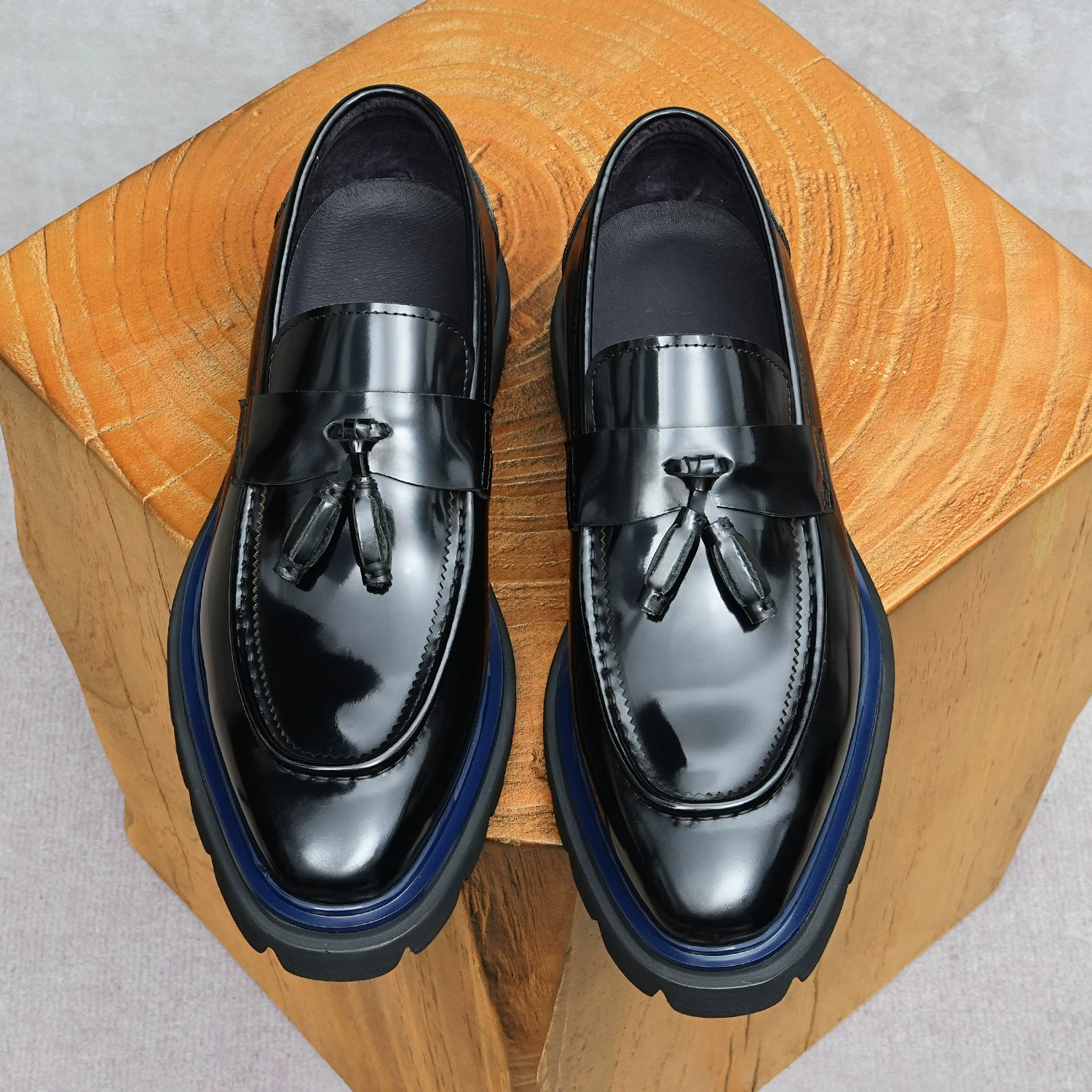 流苏乐福鞋男款2026春季新款英伦懒人一脚蹬大码鞋亮面休闲皮鞋男