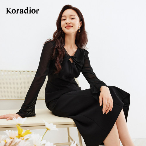 珂莱蒂尔女装2024春季新