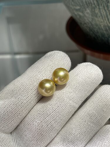 巨划算！！ 正圆11～12mm南洋金珠18k素钉