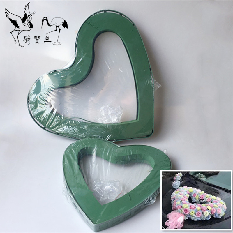 鹤望兰带泥桃心环婚车装饰