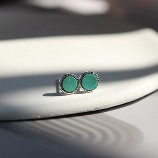 天然湖北原矿绿松石圆形耳钉s925纯银镶嵌简约百搭高瓷蓝绿松耳钉